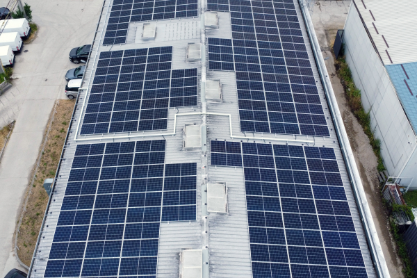 Campack - Instalare panouri fotovoltaice - Imagine 3