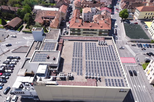 Magazinul STAR Brașov - Instalare panouri fotovoltaice - Imagine 4