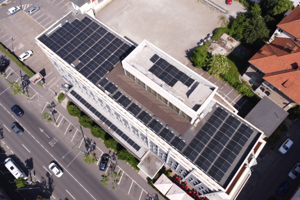 Clădirea Cobco Brașov - Instalare panouri fotovoltaice - Imagine 10