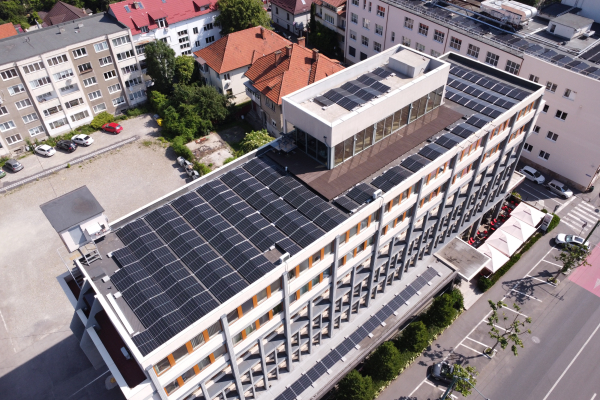 Clădirea Cobco Brașov - Instalare panouri fotovoltaice - Imagine 11