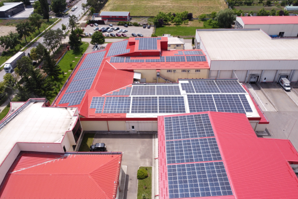 Kosarom Pașcani - Instalare panouri fotovoltaice - Imagine 2