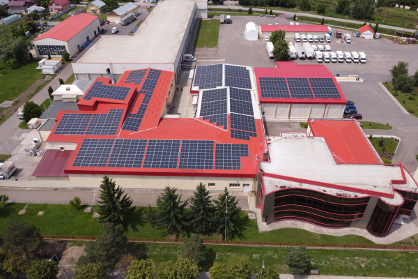 Kosarom Pașcani - Instalare panouri fotovoltaice - Imagine 3