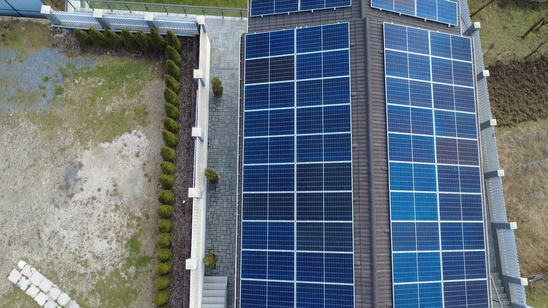 Instalație fotovoltaică pentru casă cu încălzire electrică, Sighișoara, Mureș