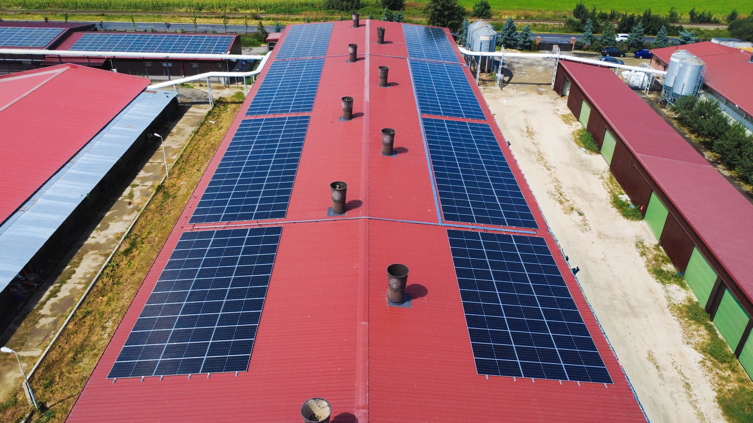 Regalina - Instalare panouri fotovoltaice - Imagine 3